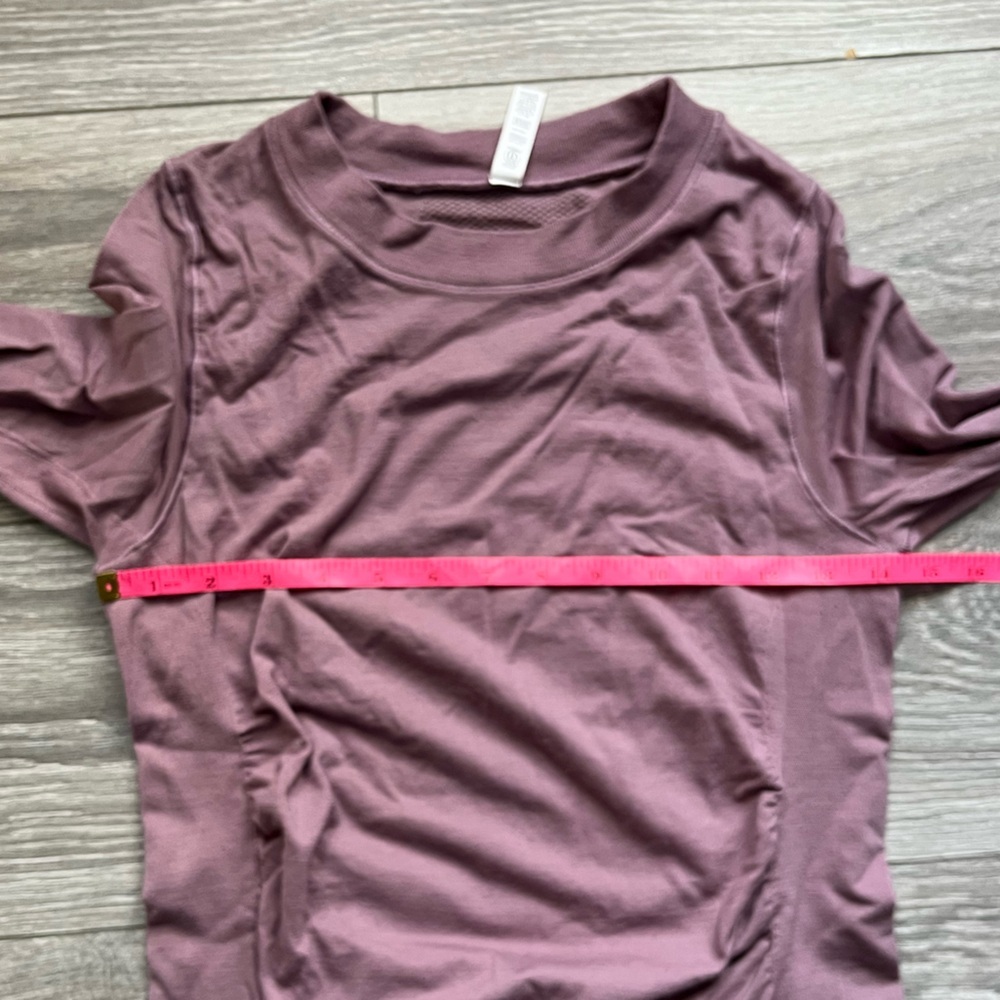Athleta Mauve Purple Long Sleeve Fitted Tight Bodycon Yoga Workout Top Size M - Picture 6 of 7